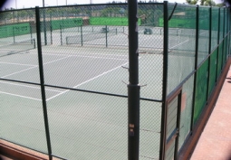 מרכז הטניס רעננה